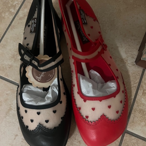 Hot chocolate design shoe chocolaticas - Picture 3 of 3